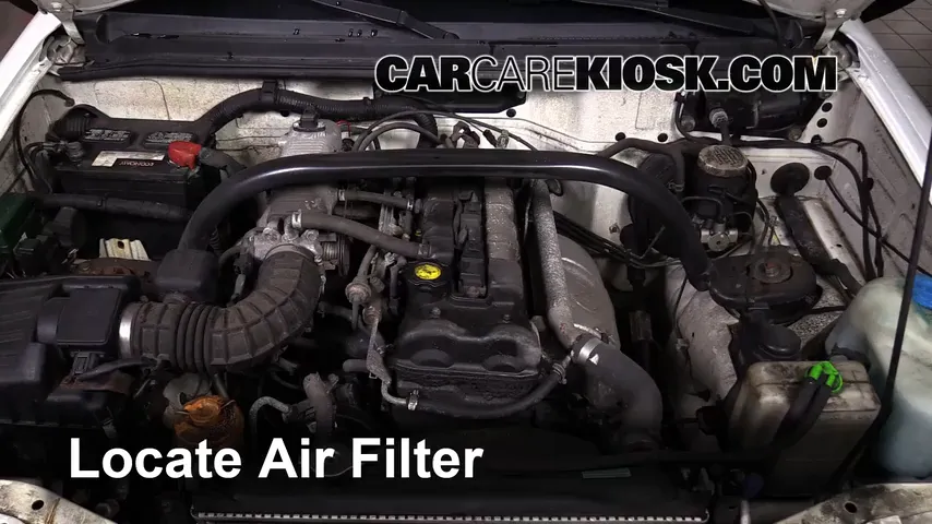 2002 Chevrolet Tracker 2.0L 4 Cyl. (4 Door) Air Filter (Engine)